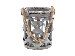 Photophore  Twisted  medium