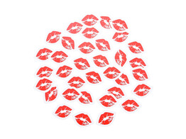 Label  Kiss  PM