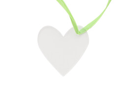 Plexi label heart 4cm with hole