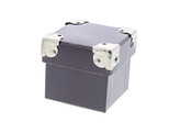  Button  doos vierkant aubergine KM