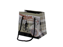  Travel  sac en papier PM